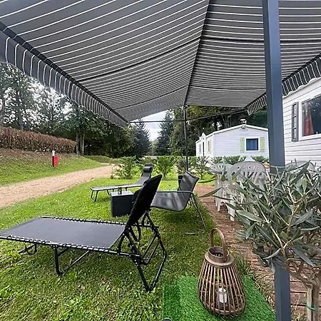 Mobil-home Avec Belle Exposition *